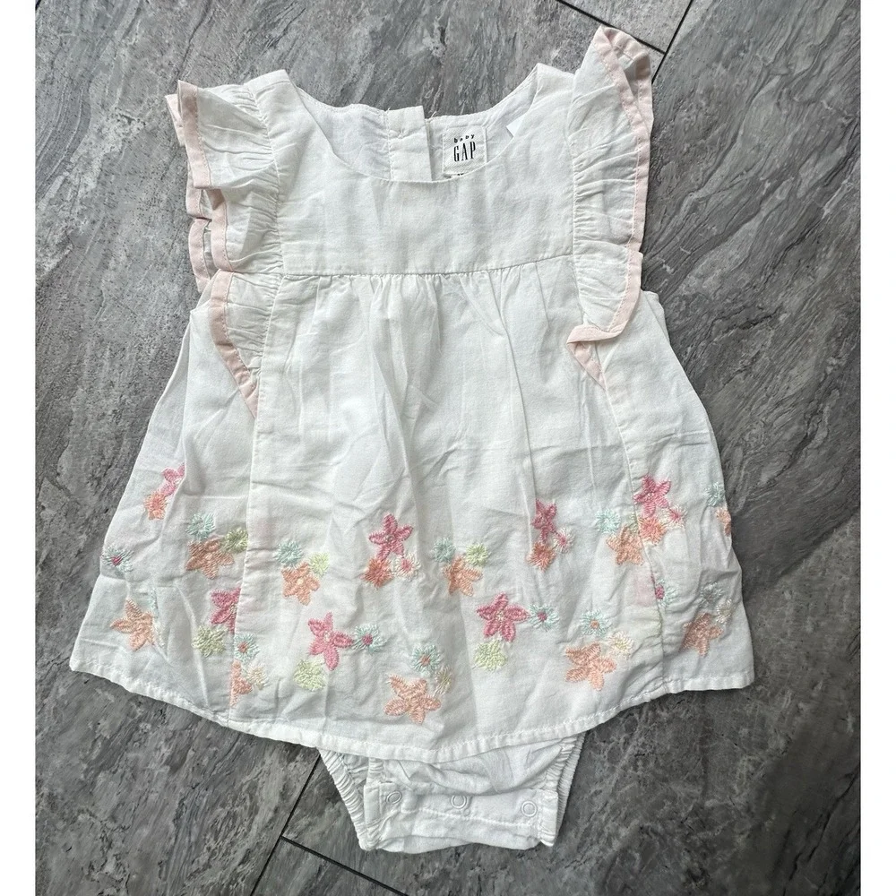 Carter's Floral Ruffle Sleeve Romper Girls Size 18 Months NWT